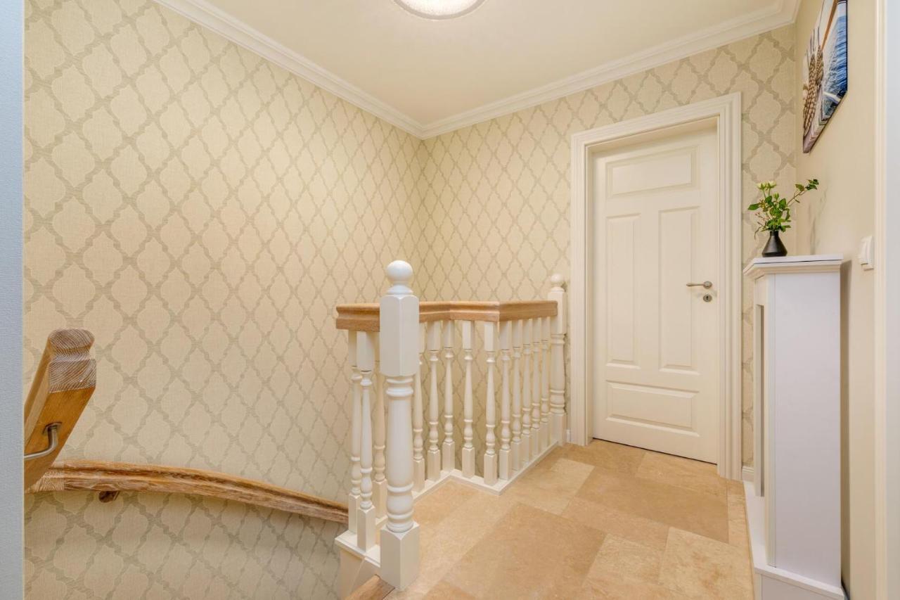 Апартаменты Traumhaus Unter Reet Цингст Экстерьер фото